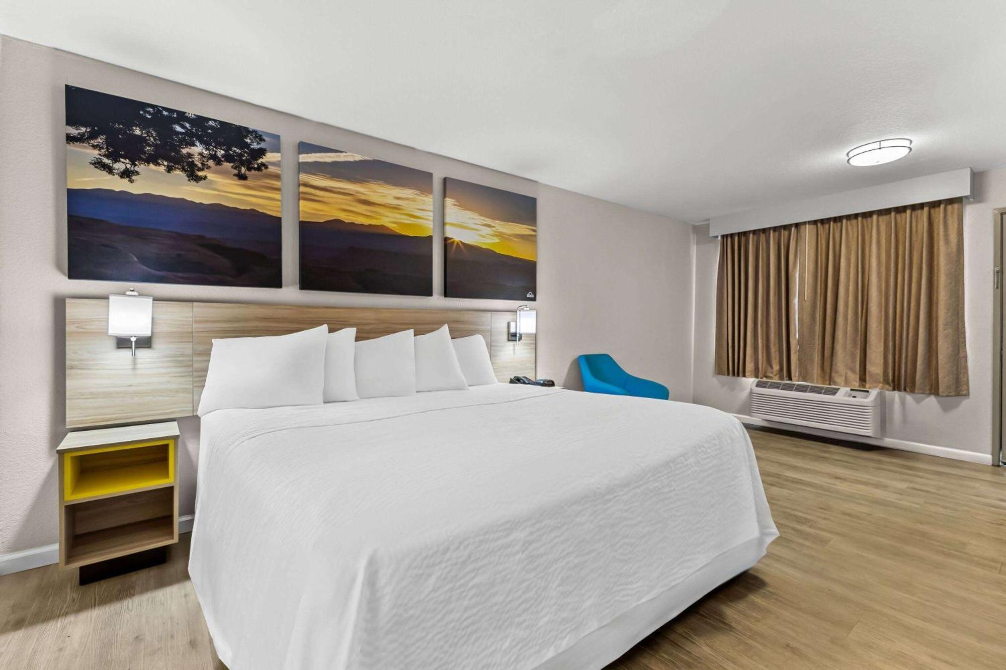 Days Inn By Wyndham Buckeye Extérieur photo
