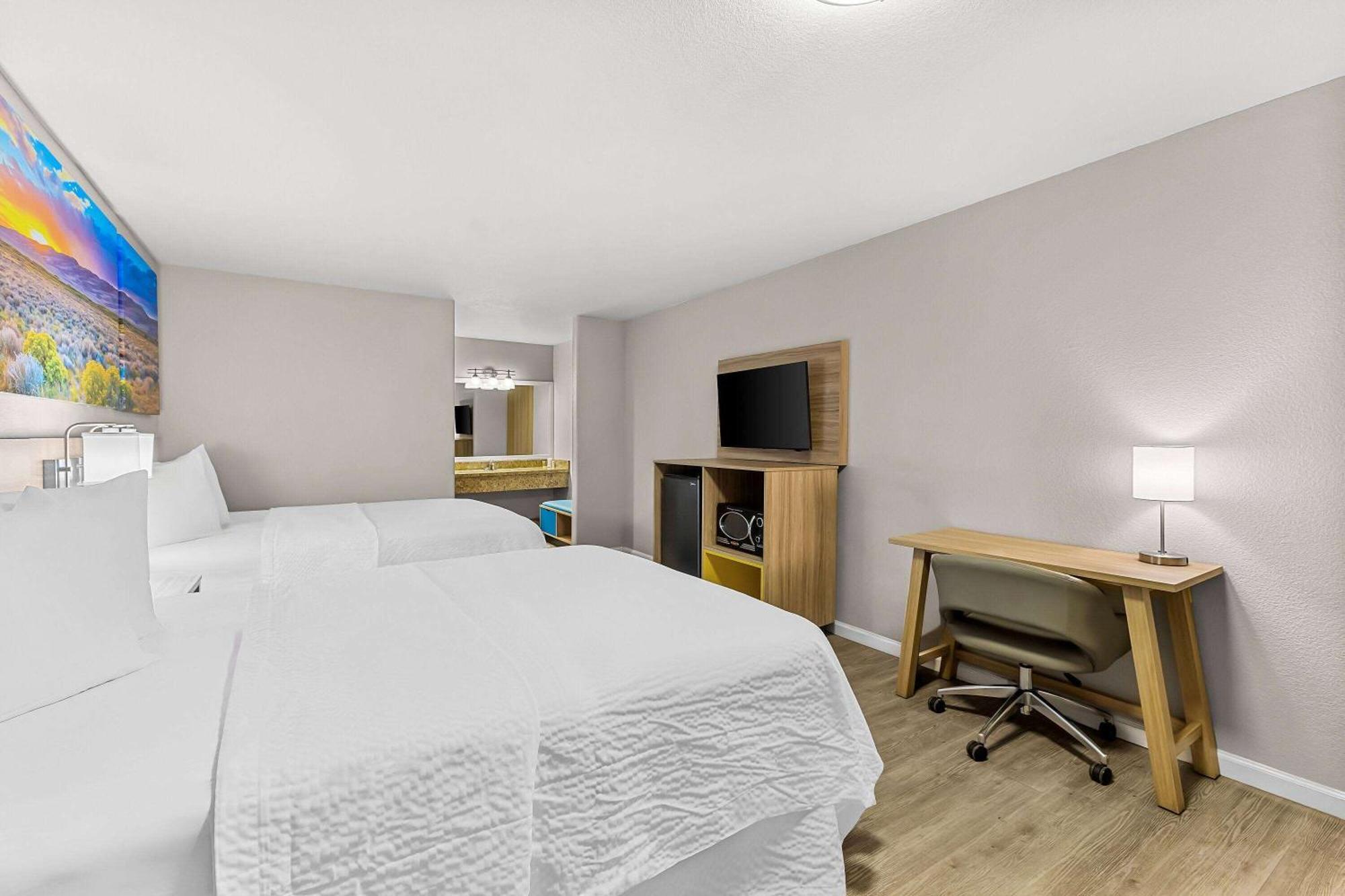 Days Inn By Wyndham Buckeye Extérieur photo