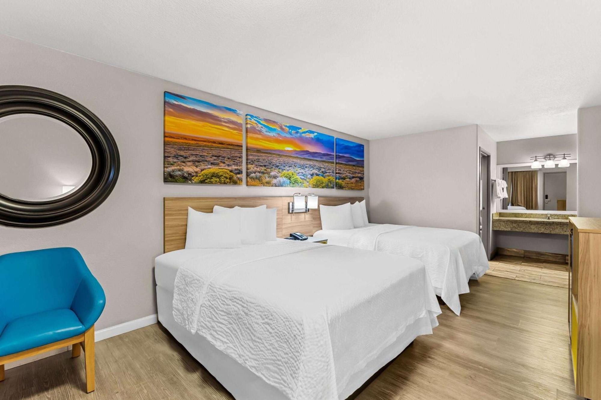 Days Inn By Wyndham Buckeye Extérieur photo